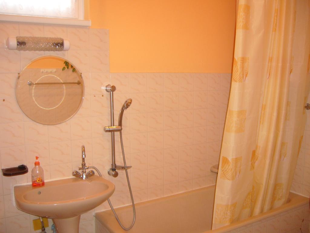 Orszag Apartmanhaz Zalakaros Extérieur photo